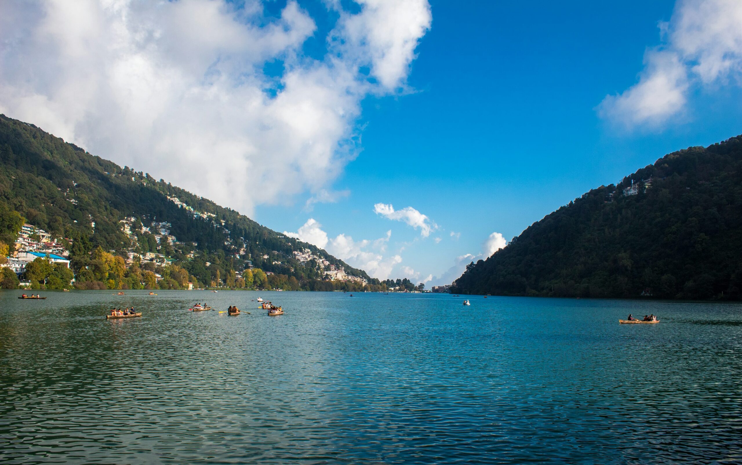 Delhi to Nainital Cab